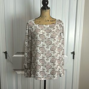 Loft, top size small